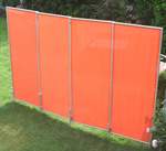 Paravent avec b�quilles � visser en terre 